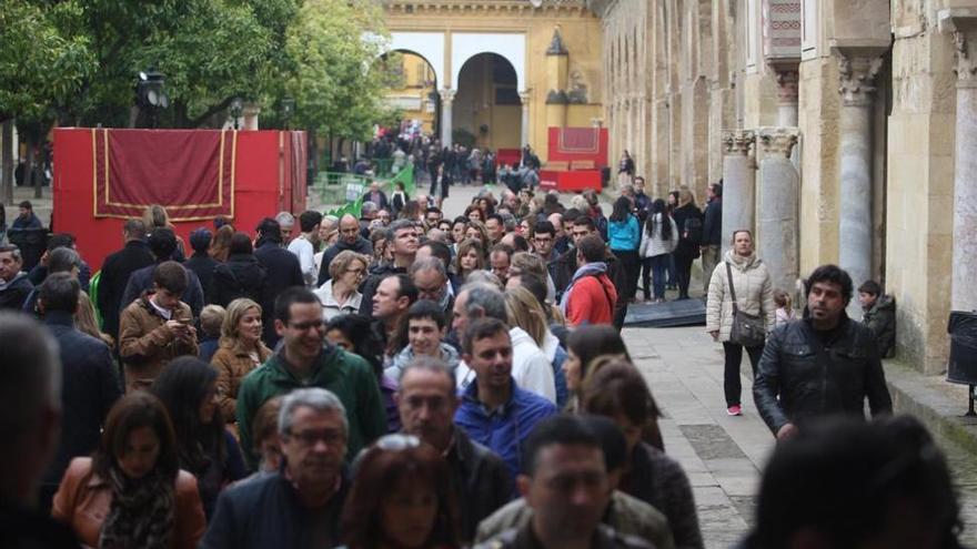 Ayuntamiento y cofradías califican de «éxito» la nueva carrera oficial