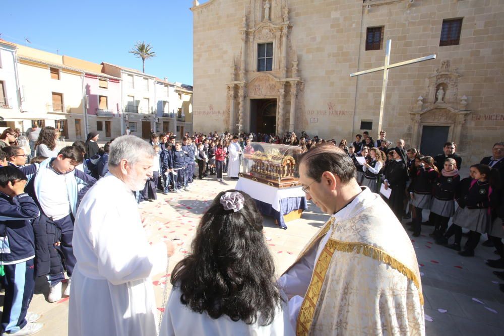 Las reliquias de Santa Teresa del Niño Jesús ya están en el monasterio de Santa Faz.