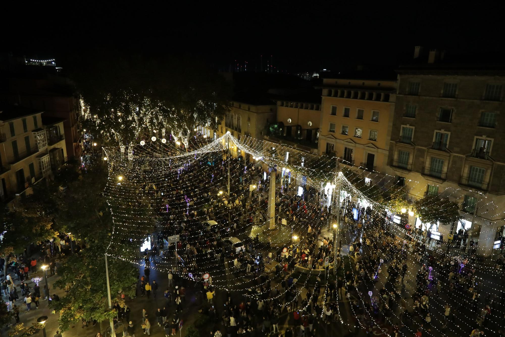 Las imágenes del encendido de las luces de Navidad en Palma