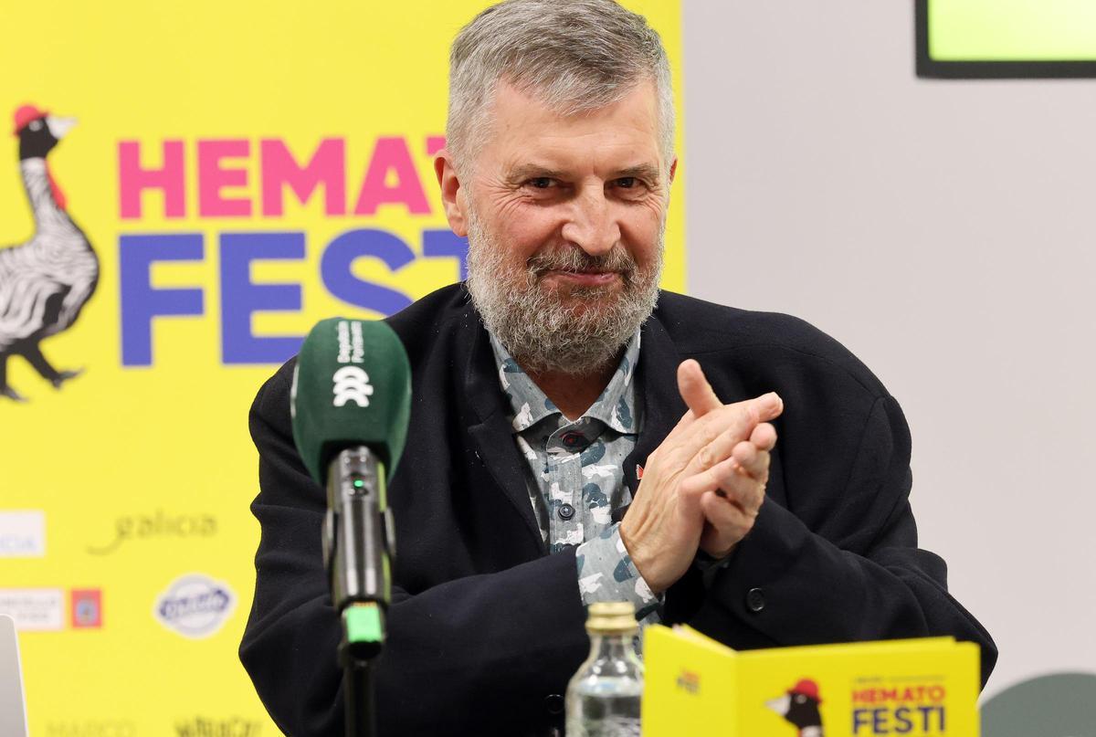 Homenaje a Manuel Bragado, el «padre literario» y editor impecable, durante el Hematofesti