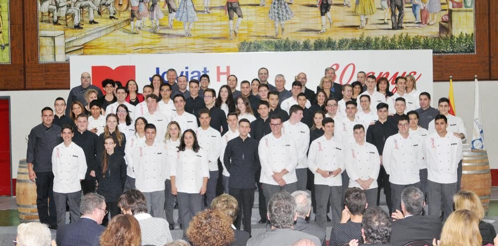 Acte de graduació de l'escola d'hoteleria de la Joviat