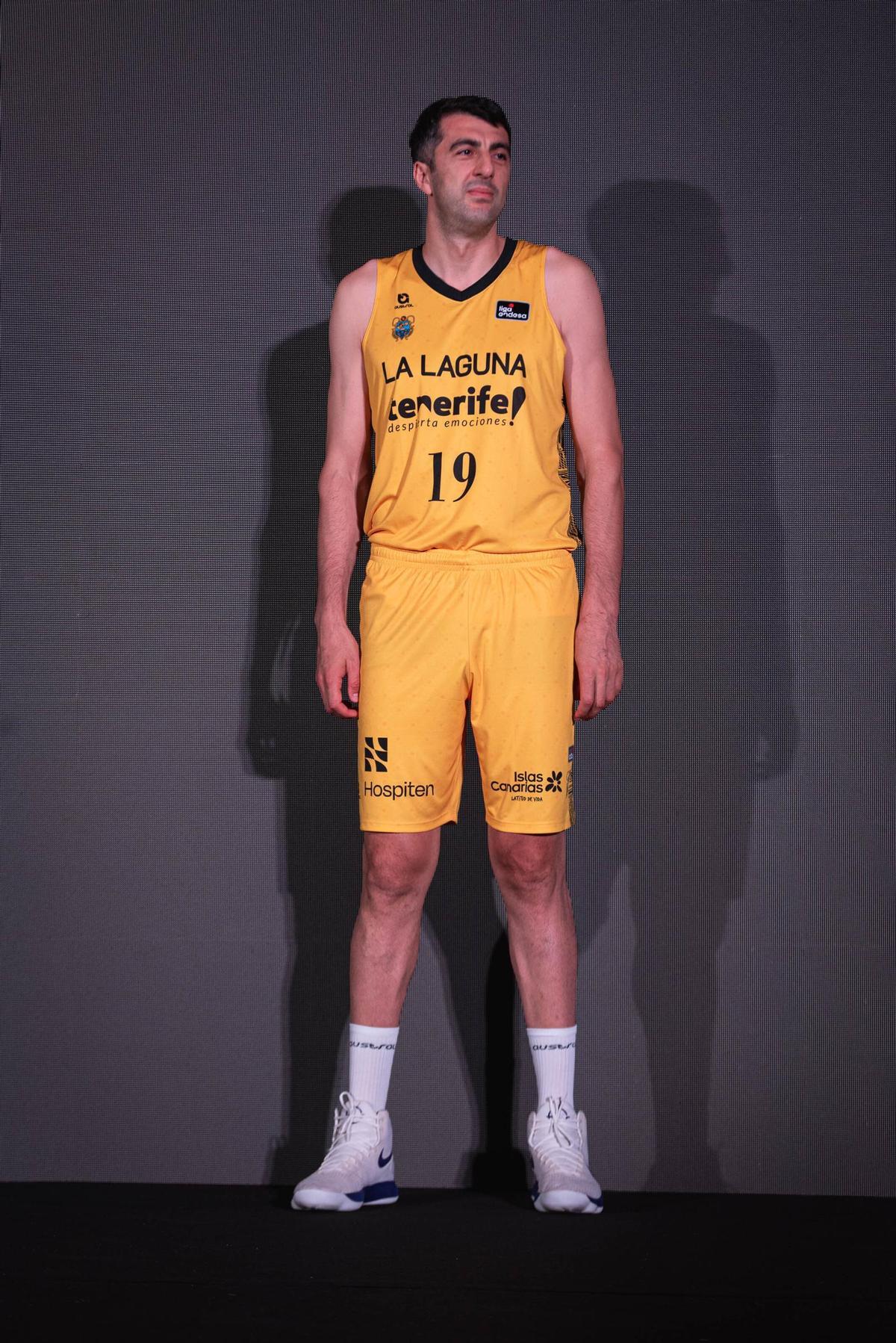 Equipaciones de La Laguna Tenerife 2026/2027