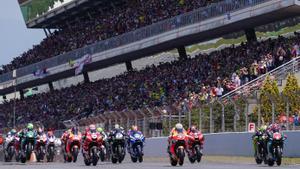 Salida del GP de Catalunya de MotoGP, del 2019.