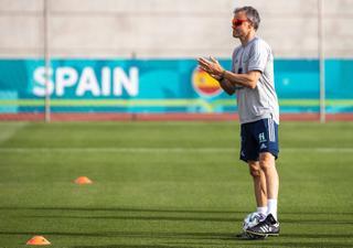 Luis Enrique: "¿Dimitir si nos eliminan? ¿Estás de broma? Pienso en renovar"