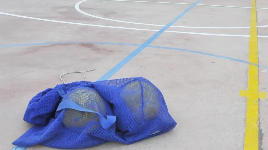 Un niño de 12 años muere tras sufrir un balonazo en Gines