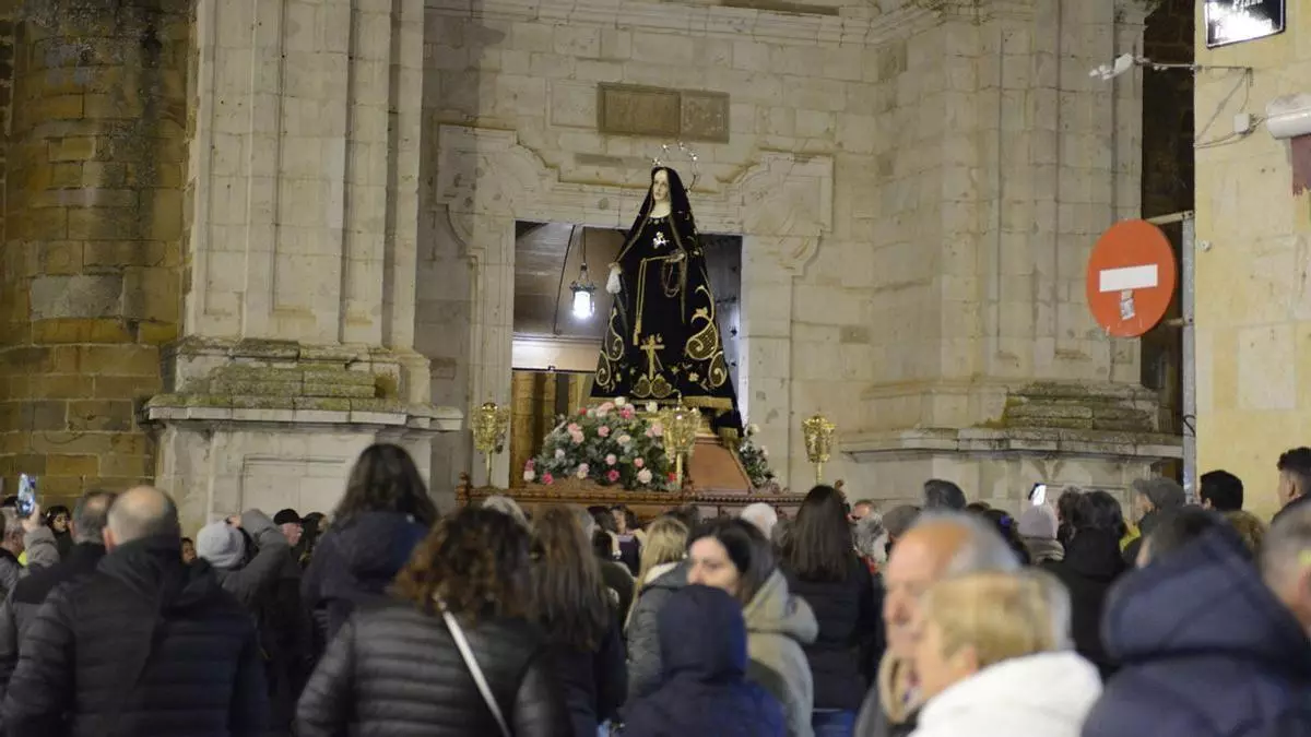 La Dolorosa sella su regreso en Benavente