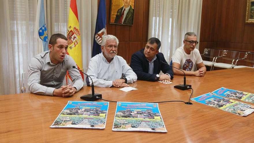 Diego Matías, Fernández, José Luis Suárez y Kiko Calviño, ayer durante la presentación. // Iñaki Osorio