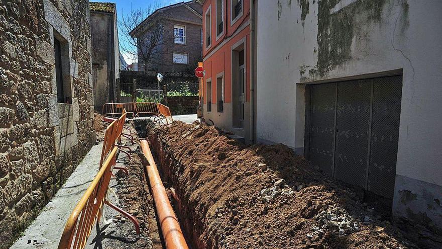 Obras de saneamiento en Vilagarcía.
