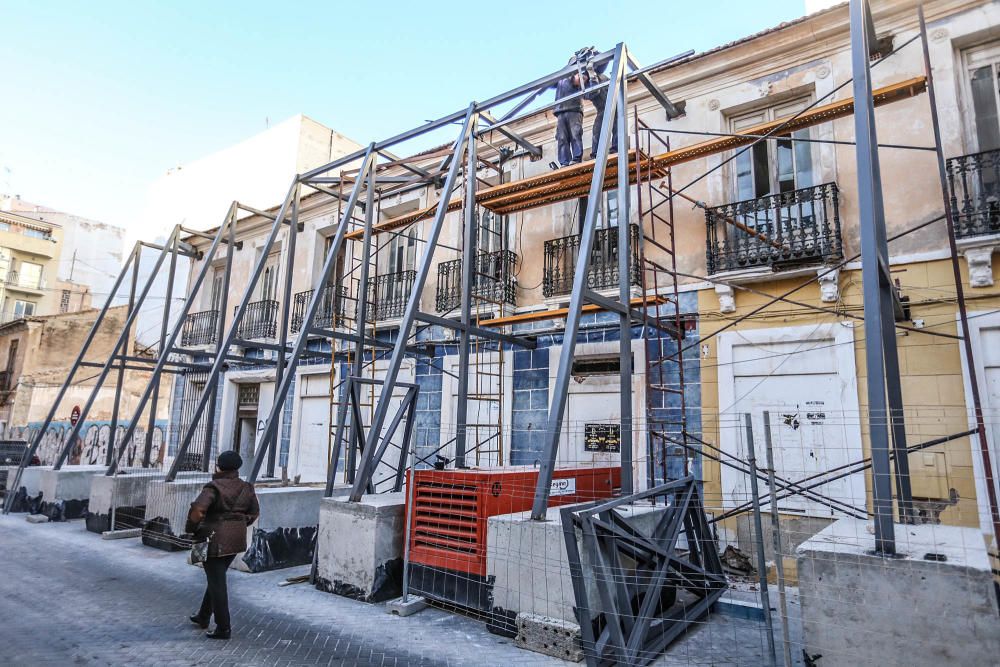 El promotor ha cumplido una de las actuaciones que aparecen en el decreto de Urbanismo para evitar el desplome del edificio protegido