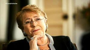 La presidenta de Xile, Michelle Bachelet, amb Iñaki Gabilondo (#0).