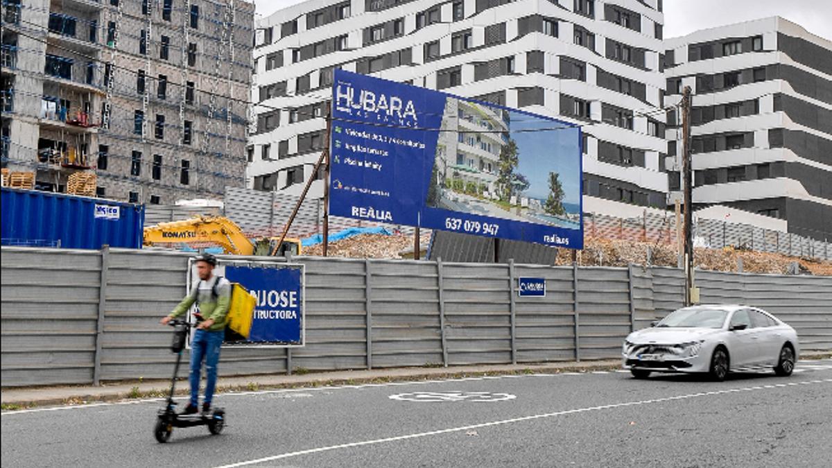 Obras de construcción de viviendas en el barrio de Chile de la capital grancanaria.