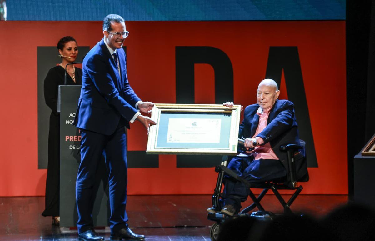 Nombramiento de Mari Carmen Segura y Andrés Molina como hijos predilectos de Elda Nombramiento de Mari Carmen Segura y Andrés Molina como hijos predilectos de Elda