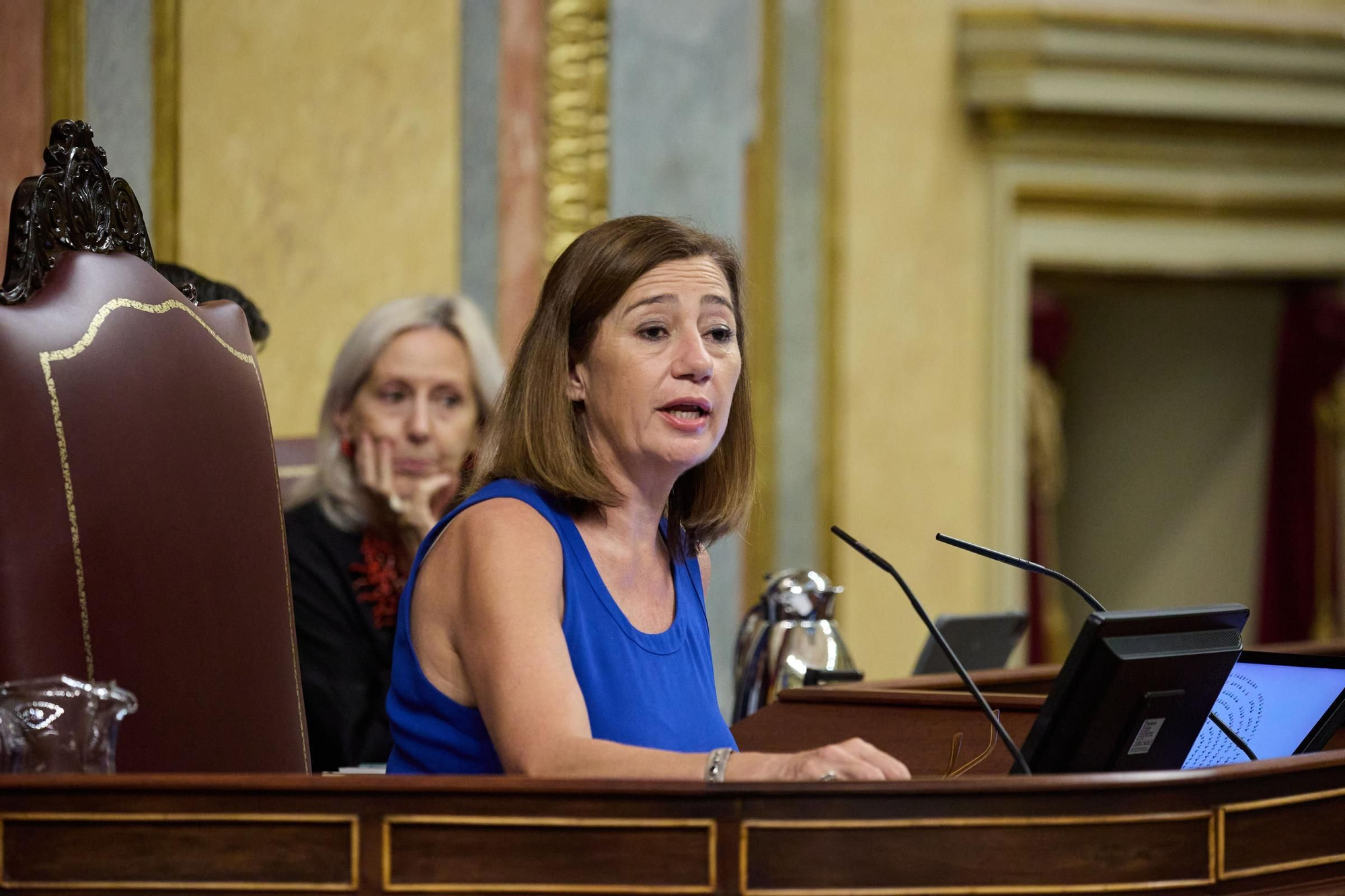 Francina Armengol preside la sesión del Congreso en la que ha comparecido Pedro Sánchez