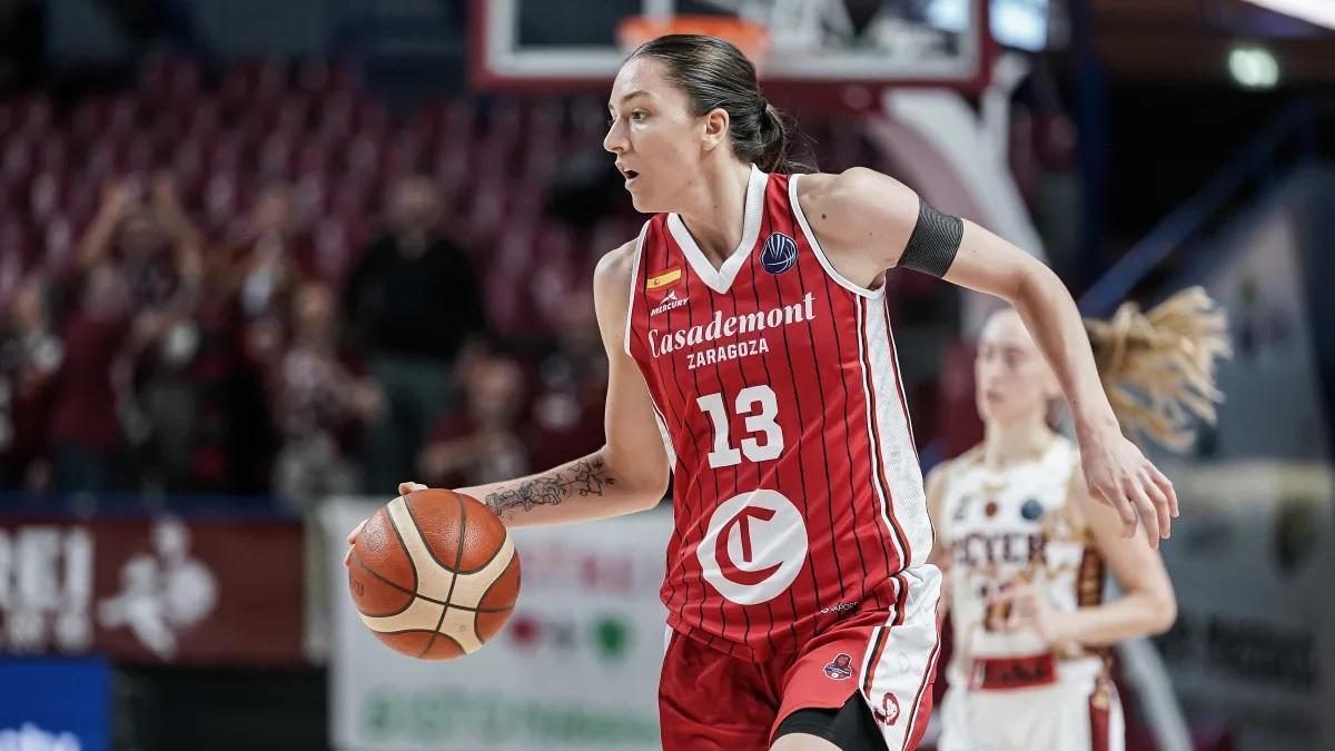 Helena Pueyo, durante el partido de este martes en Venecia.