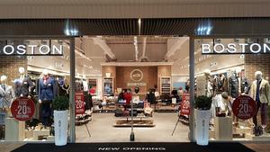 Mayoral entra a la moda d’adults amb la compra de Boston i Hug & Clau