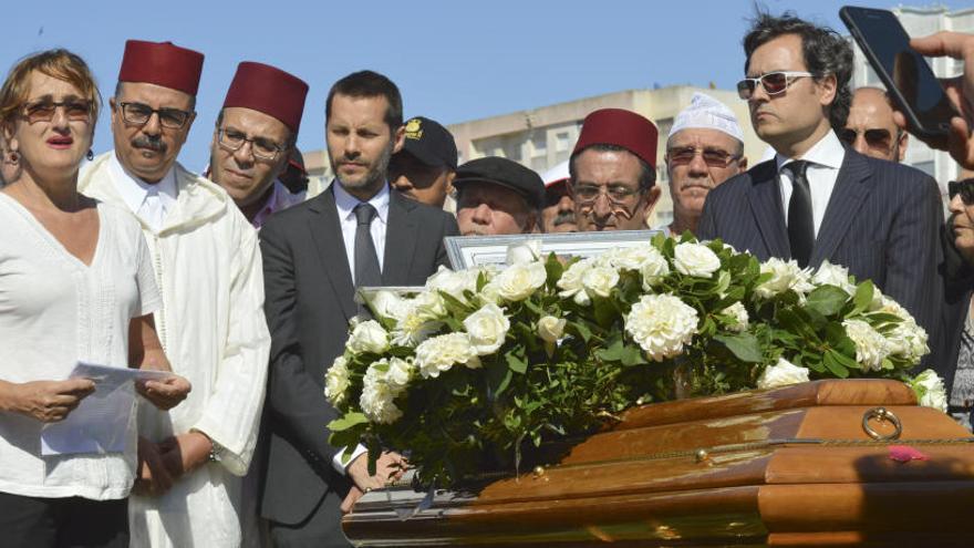 El féretro de Juan Goytisolo en Marrakech.