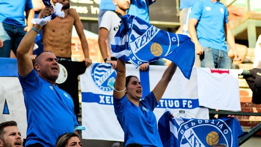 Aficionados del Xerez DFC en Mérida.