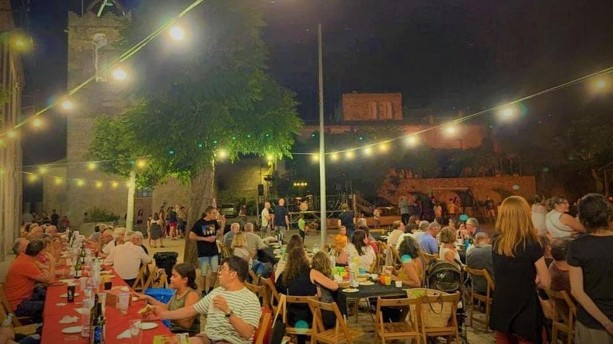 Un dels actes destacats de la festa serà el sopar popular, que reunirà a la taula petits i grans