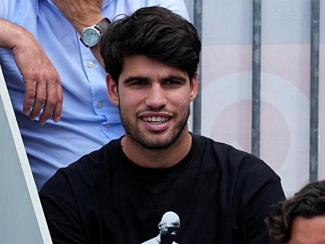 Carlos Alcaraz entrena en Nueva York ante una ovación del público del US Open
