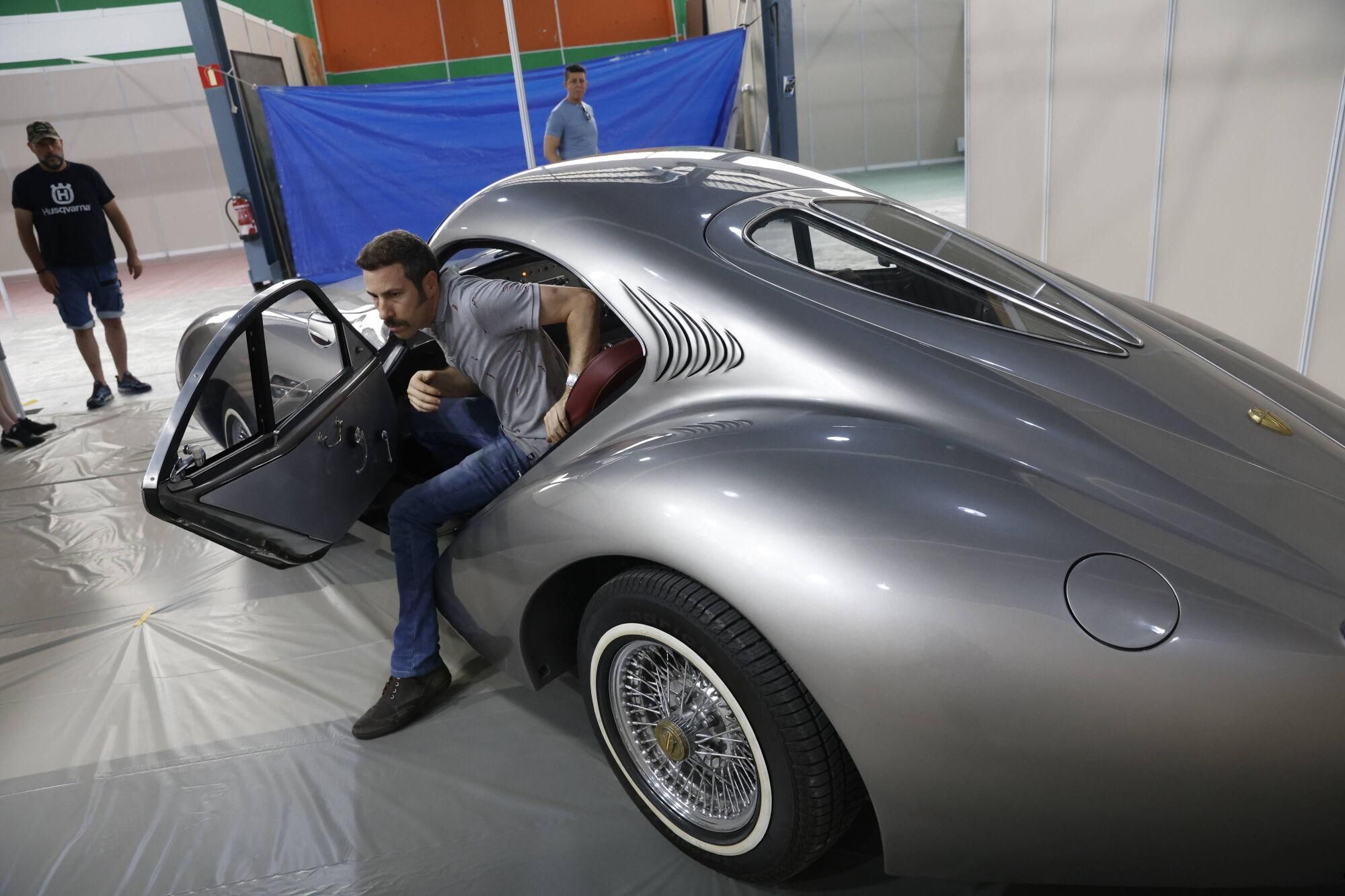 El coche fantástico llega a la Feria