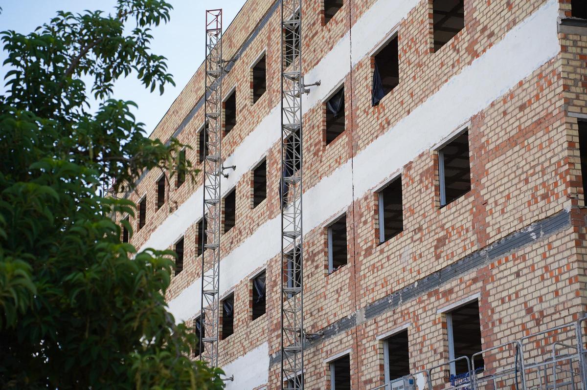 Obras de la futura macrorresidencia de La Cartuja