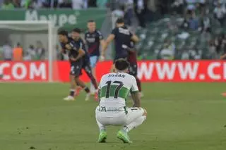 Elche-Levante | Gatillazo en el peor momento