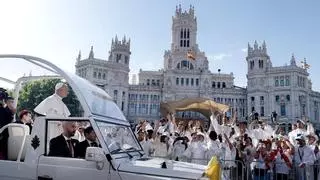 Sánchez y el Papa profundizan en migración y cooperación durante su reunión previa el discurso del Congreso
