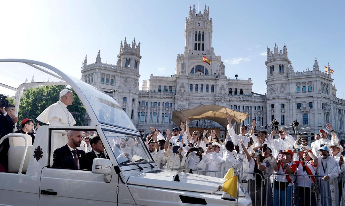 Santa Misa en Cibeles oficiada por el Papa León XIV