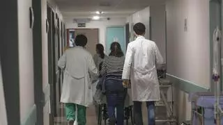 El SAS inicia la renovación por cuatro meses de 700 contratos eventuales en Córdoba, 350 de ellos enfermeras