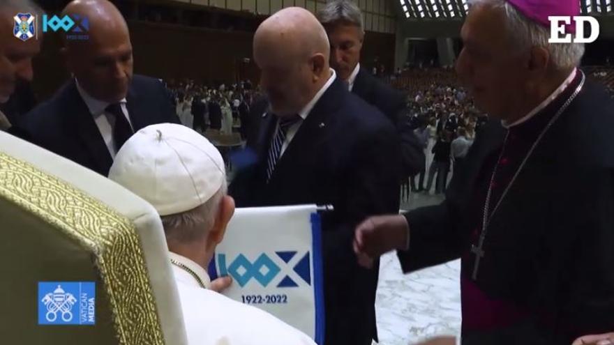 Histórica visita al Papa Francisco en el centenario del CD Tenerife