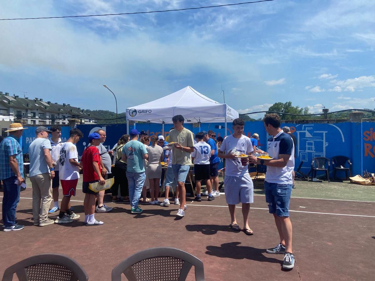 La exitosa fiesta del Club Deportivo Mosconia en Grado, en imágenes La exitosa fiesta del Club Deportivo Mosconia en Grado, en imágenes