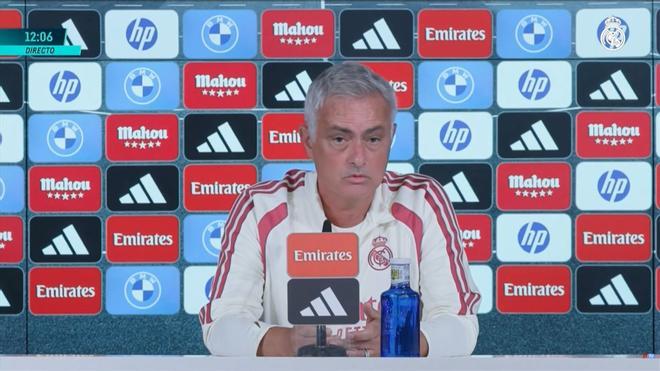 Un único cambio en la convocatoria de Mourinho para el Madrid-Málaga
