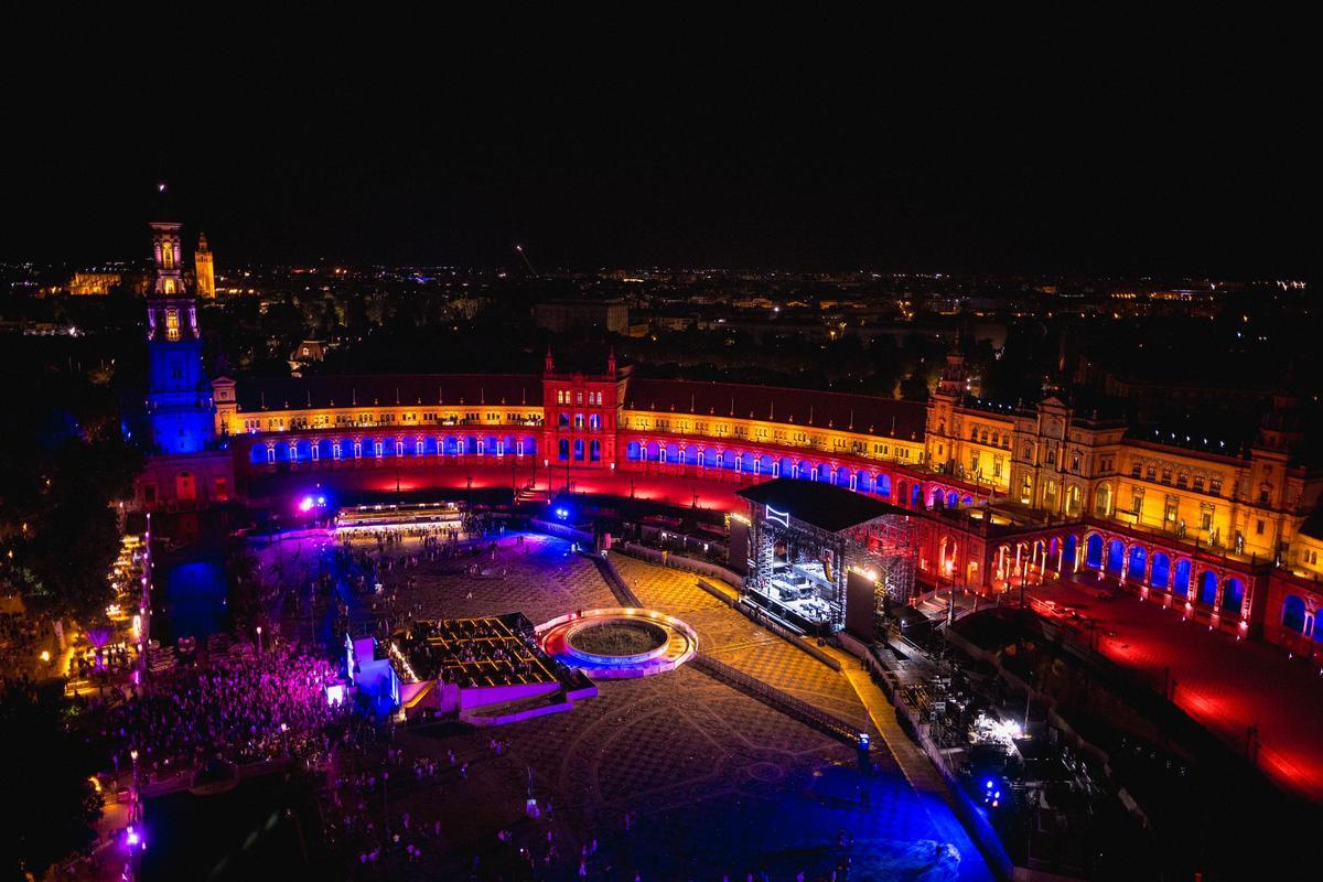 Todas las imágenes del concierto de Romeo Santos y Prince Royce en Icónica Santalucía Sevilla Fest