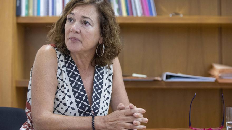 La directora general de Salud Mental apunta a que la dimisión de la coordinadora Carme Bosch obedece a su deseo de volver a la actividad asistencial