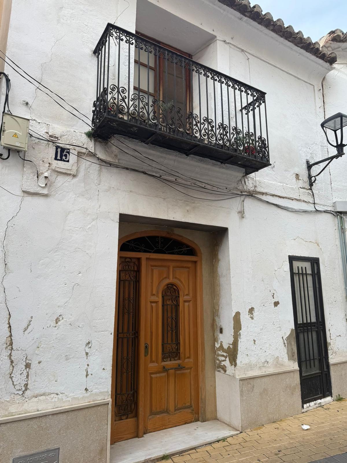 Calle Mayor de Nàquera, donde nació Ricard Pérez.