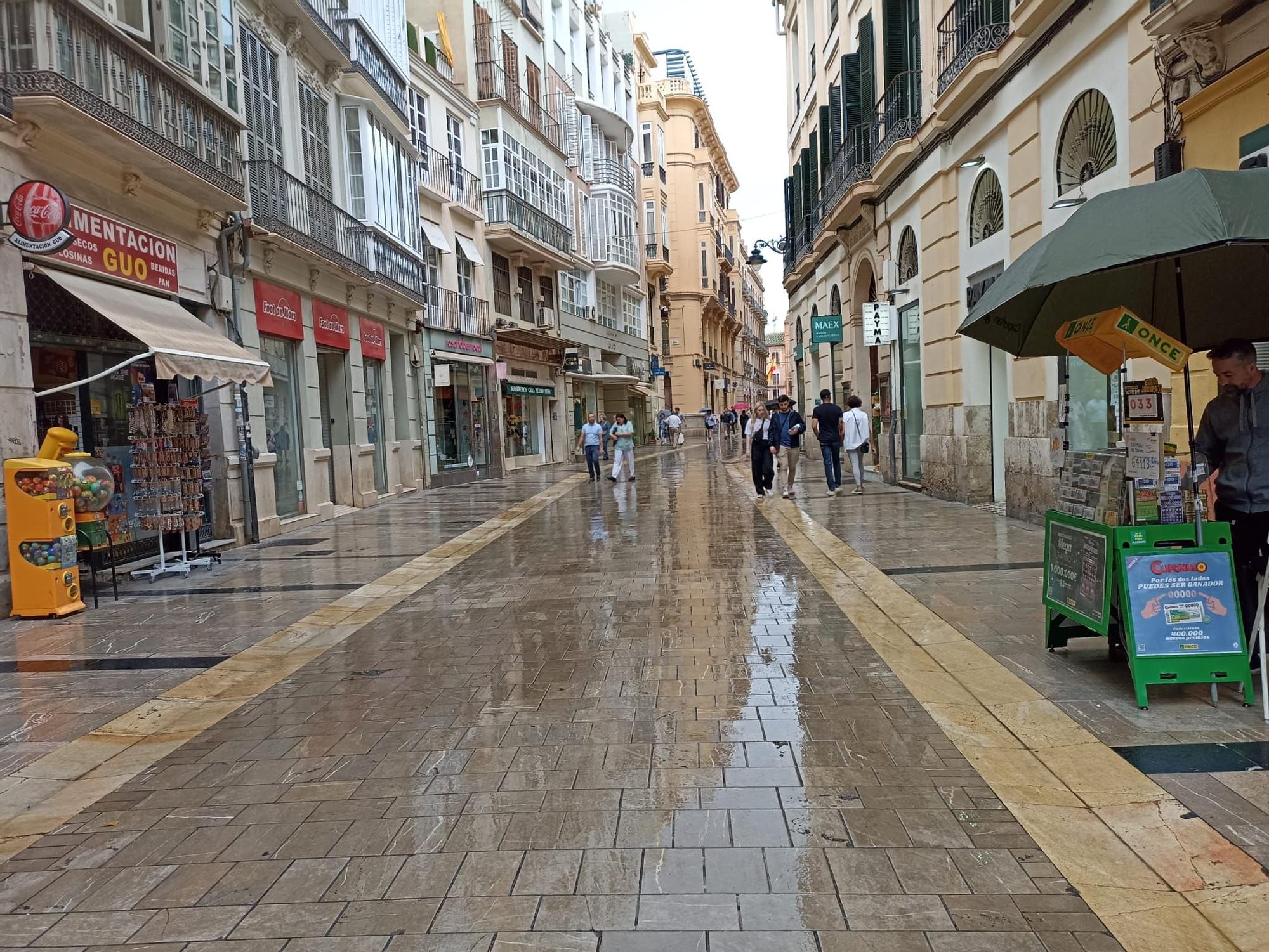 Llueve en Málaga, en alerta amarilla por tormenta