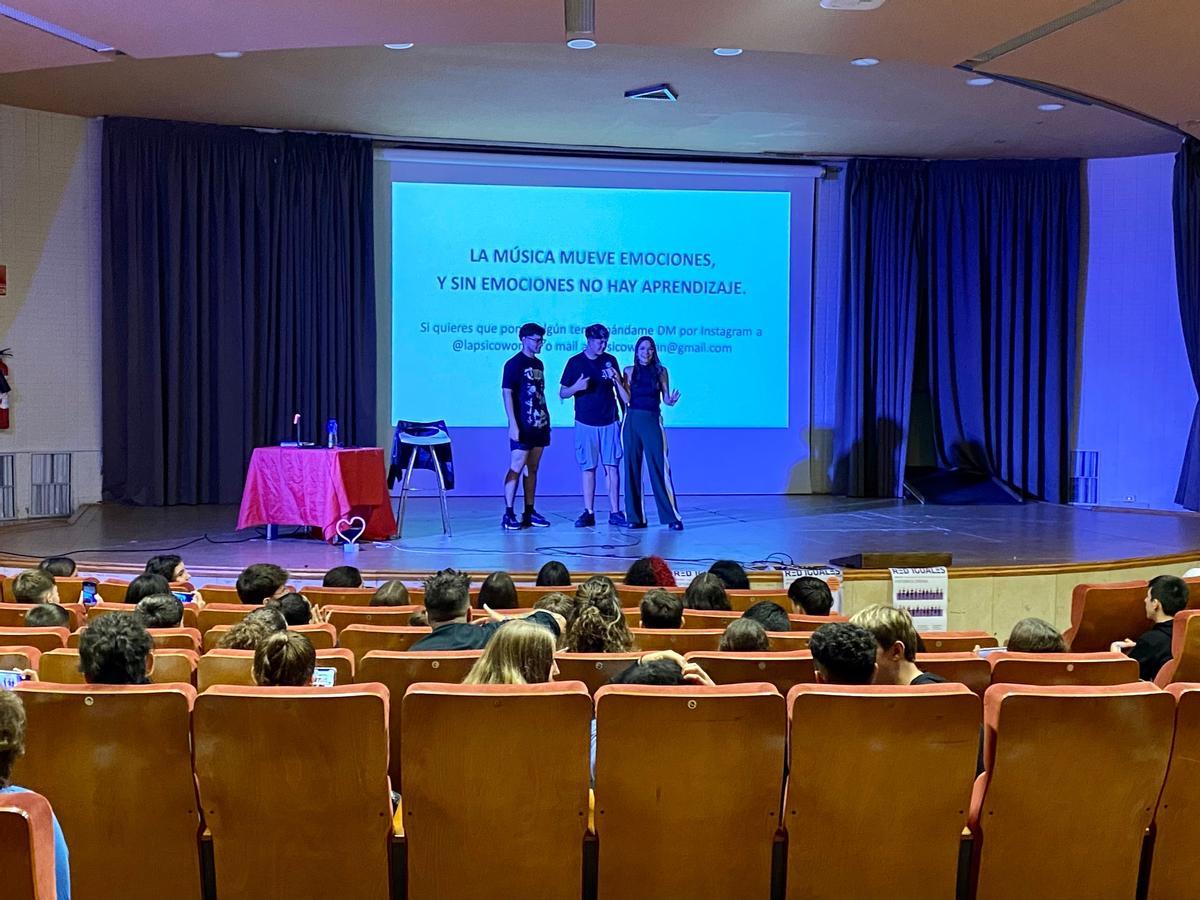 Jornada de sensibilización sobre igualdad de género en el Centro Cívico Municipal Fuensanta