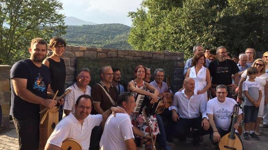 La Ronda de Boltaña celebra su cuarto de siglo en casa