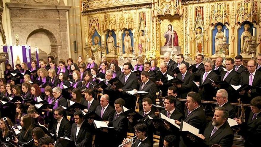 La Coral Discantus actúa hoy en la Catedral.