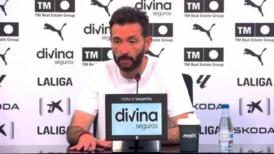 Carlos Corberán da explicaciones sobre la temporada del Valencia CF