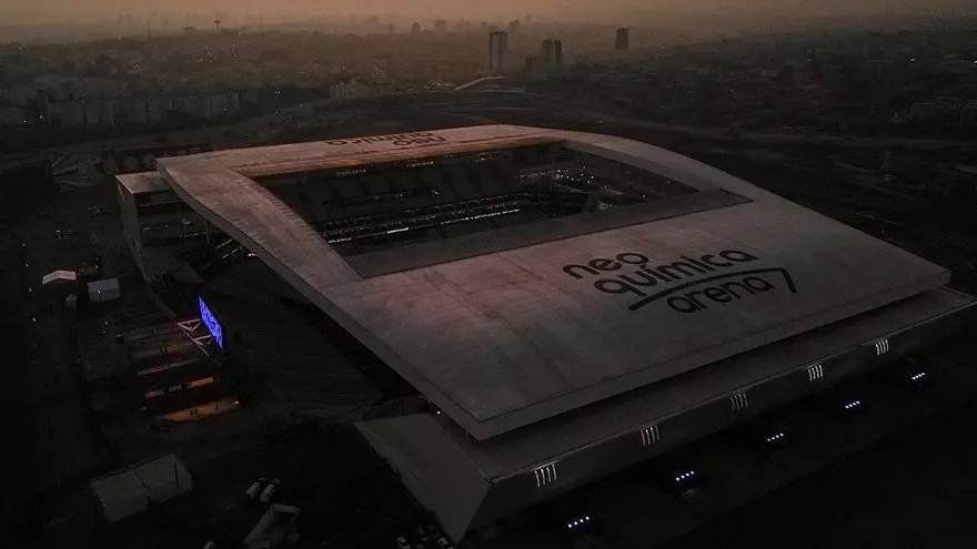 La mayor barra brava del Corinthians recauda fondos para saldar una deuda millonaria del club