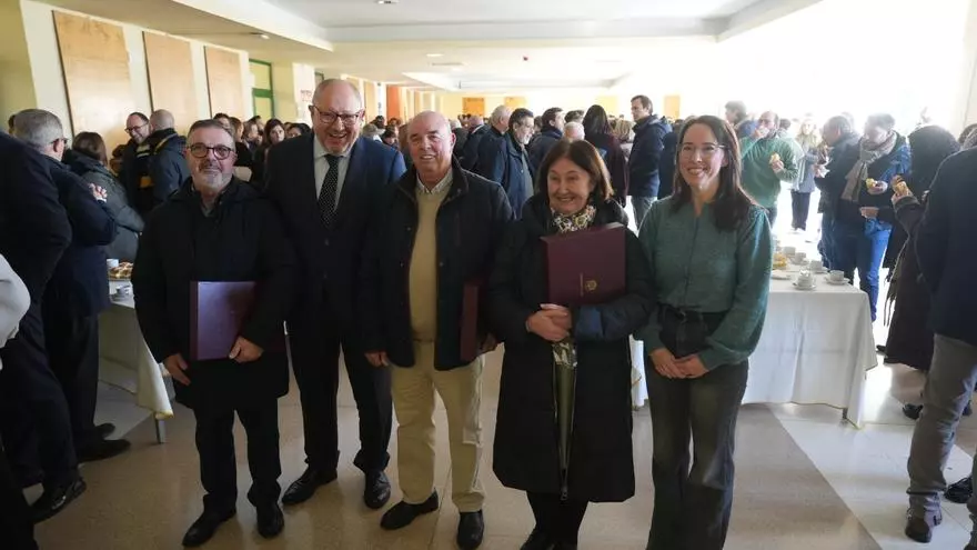 La UCO reconoce al personal jubilado de Rabanales