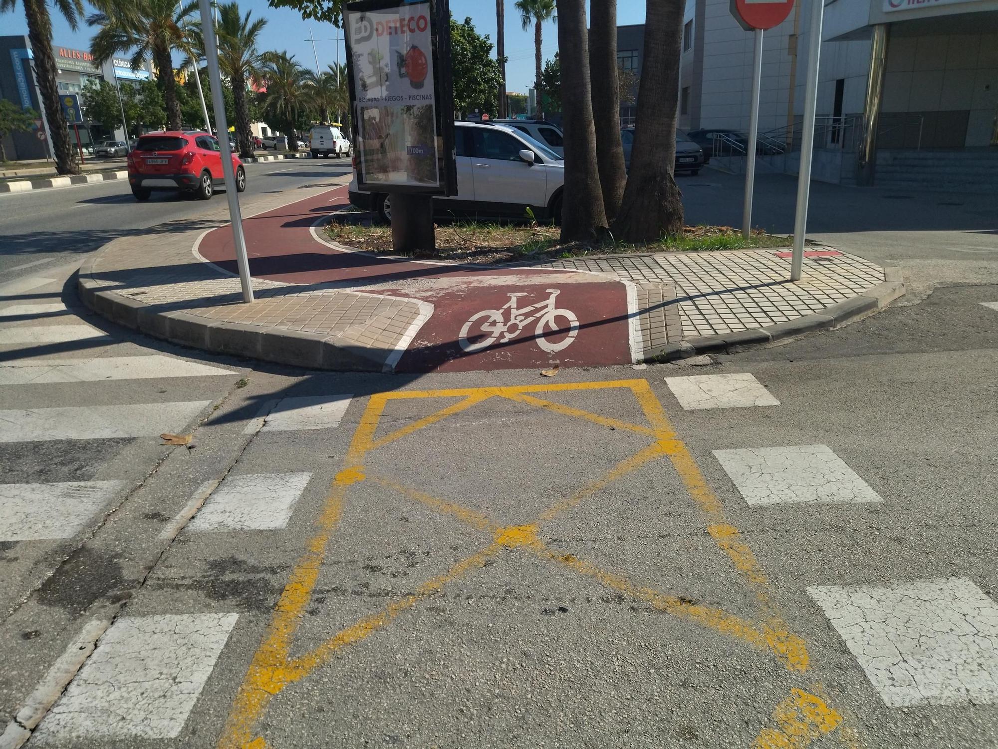 El carril bici más desastroso está en Dénia