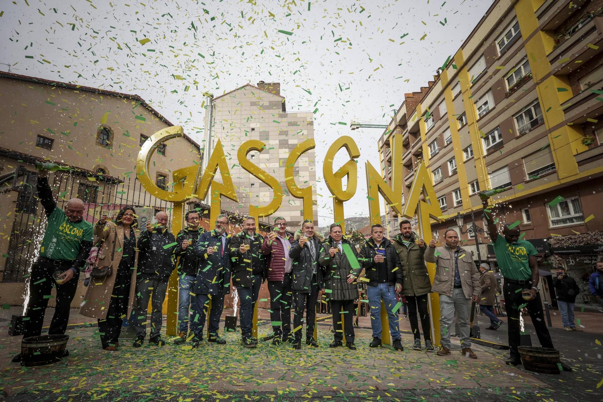 En imágenes: las 'letronas' ya dan la bienvenida a Gascona