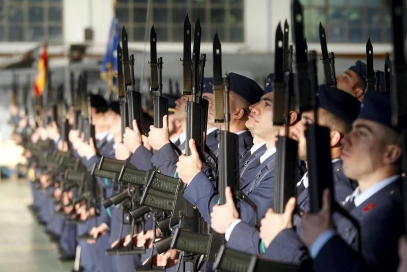 Visita de Cospedal a la Base Aérea de Zaragoza