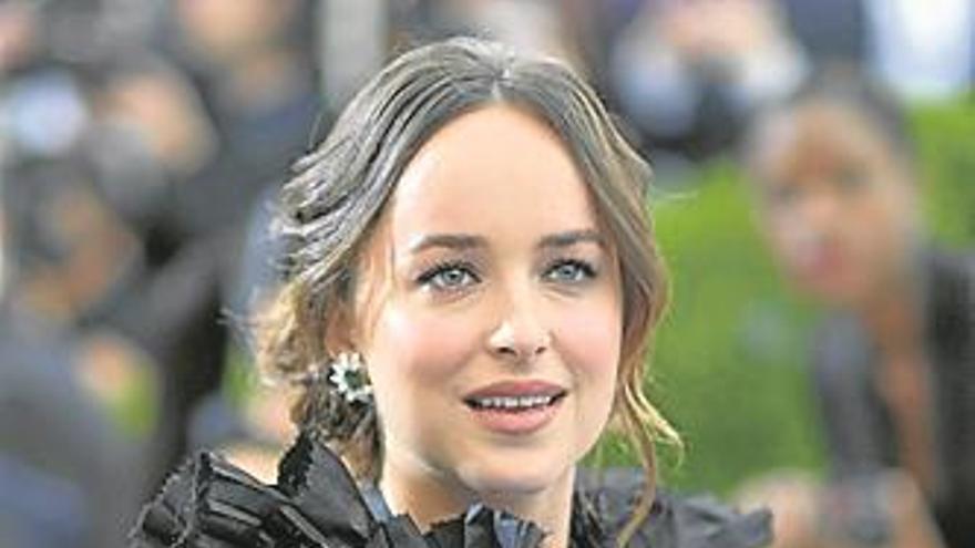 Dakota revela que fue a terapia tras &#039;50 sombras...&#039;