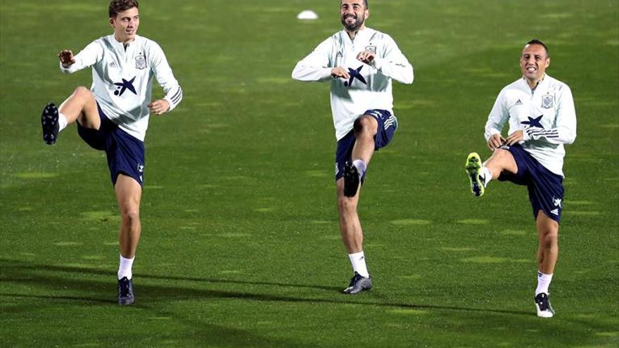 Cazorla, líder en la Roja dentro y fuera del campo