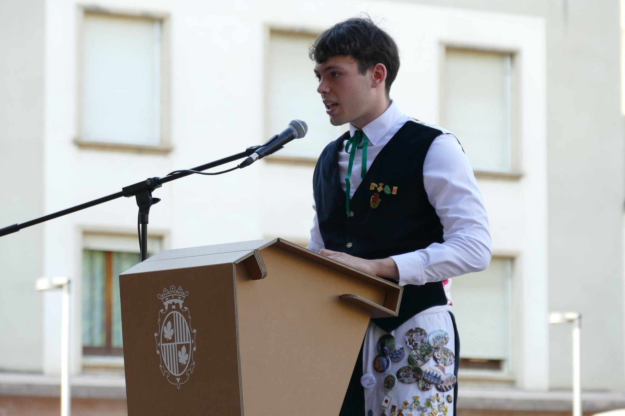 Figueres renova el seu pubillatge en un acte emotiu i ple d'orgull de ciutat