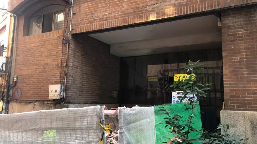 Vídeo | Desescombro del local donde se ubicará la escuela de música de Atrio en Cáceres