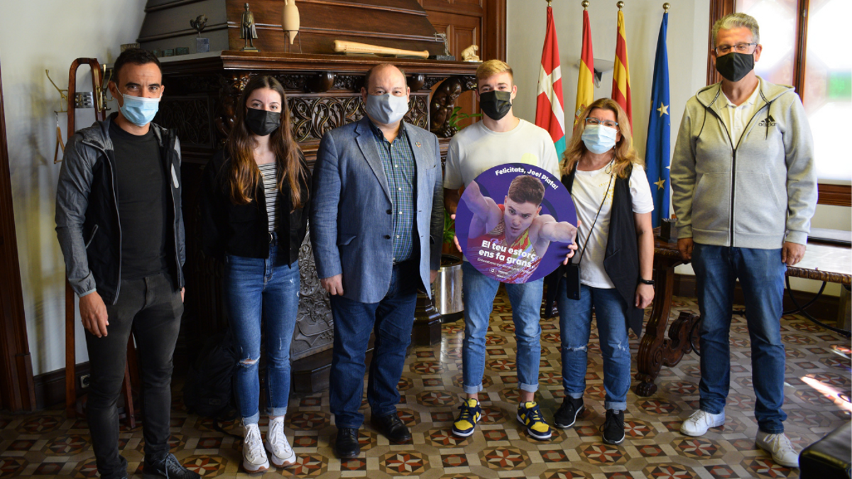 Viladecans rep Joel Plata després del seu pas pels Jocs Olímpics de Tòquio Viladecans rep Joel Plata després del seu pas pels Jocs Olímpics de Tòquio